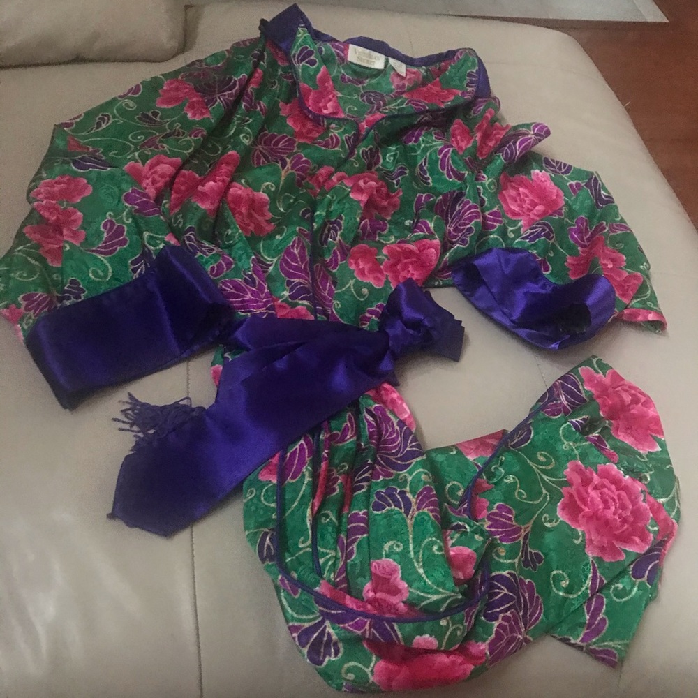 Victoria's Secret Vintage Purple Green Floral Robe